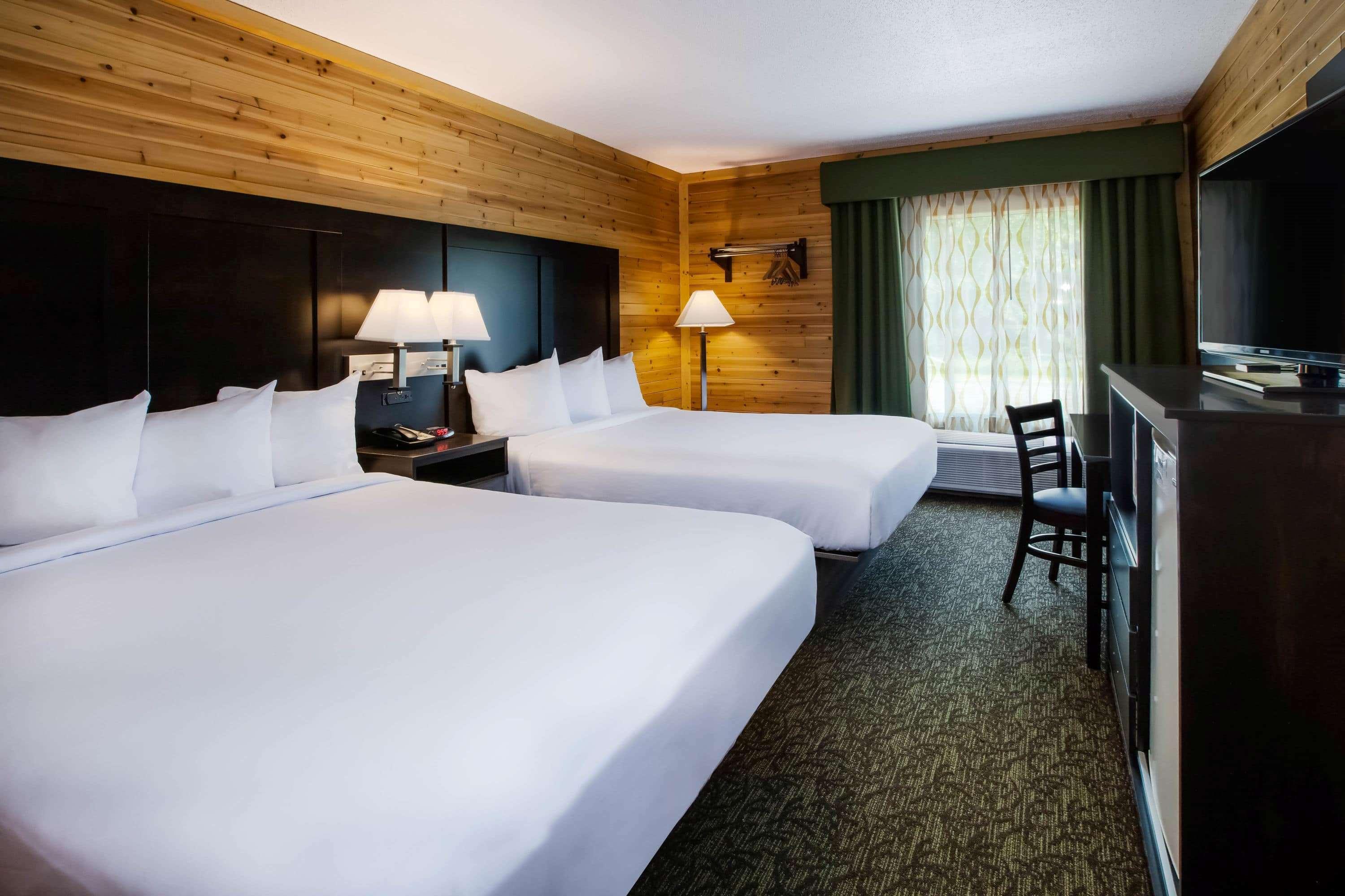 Days Inn By Wyndham Cadillac Zewnętrze zdjęcie